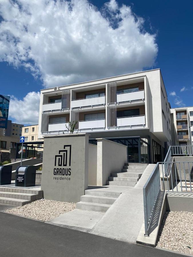 Apartment Gradus Dunajská Streda Zewnętrze zdjęcie